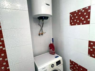 квартира за адресою Ревуцького вул., 9