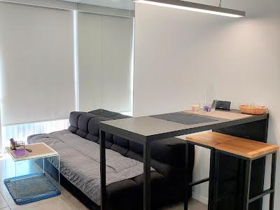 квартира за адресою Регенераторна вул., 4 к14