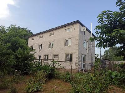 будинок за адресою Вишнева, 1