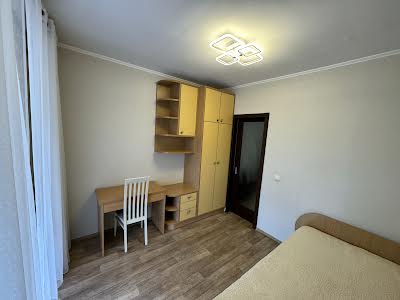 квартира за адресою Ірпінь, Полтавська вул., 57
