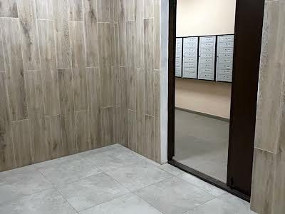 квартира за адресою Ревуцького вул., 54