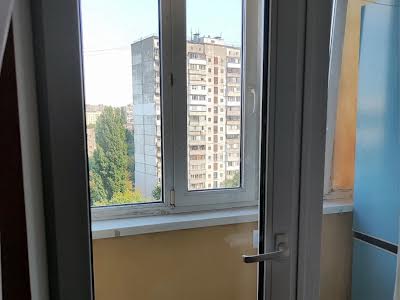 квартира по адресу Голосеевский просп. (40-летия Октября), 11