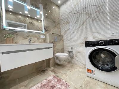 квартира за адресою с. Софіївська борщагівка, Молодіжна вул., 4