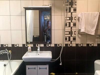 квартира за адресою Вишгородська вул., 45