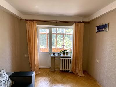 квартира за адресою Степана Ковніра вул. (Ластовського), 3-А