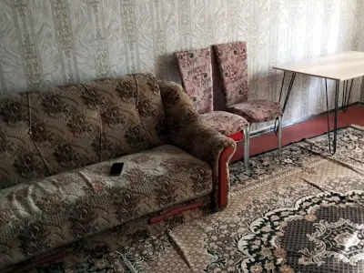 кімната за адресою Олександра Махова вул. (Жолудєва), 6