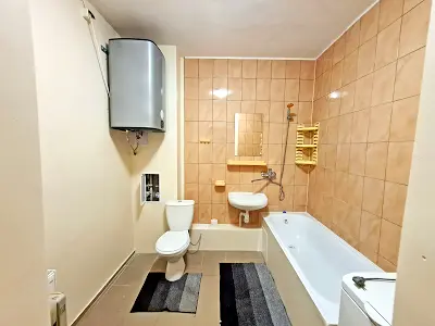 квартира по адресу Боголюбова ул., 25