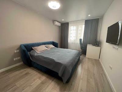 квартира за адресою Сергія Данченка вул., 30