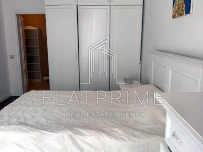 квартира за адресою Дегтярна вул., 7