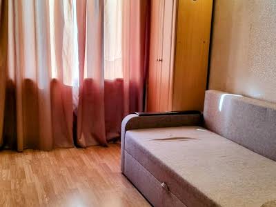 квартира за адресою Київ, Прирічна вул., 19