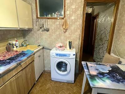 квартира за адресою Ново-Баварський просп. (Ілліча), 103