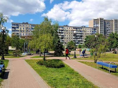 квартира по адресу Героев Днепра ул., 29