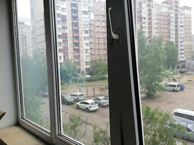 квартира за адресою Червоної Калини просп. (Володимира Маяковського), 81