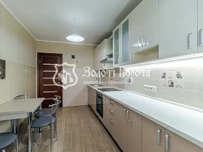 квартира за адресою Бориспільська вул., 25-А