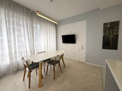 квартира по адресу Calle Dilova ул. (Димитрова), 4