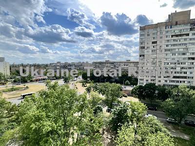 квартира за адресою Мілютенка вул., 42