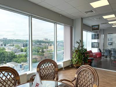 коммерческая по адресу Степана Бандеры просп. (Московський), 13