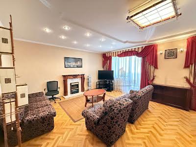 квартира по адресу Богатырская ул., 18А