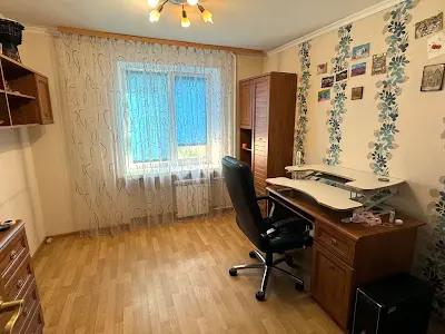 квартира за адресою Петра Радченка вул., 4