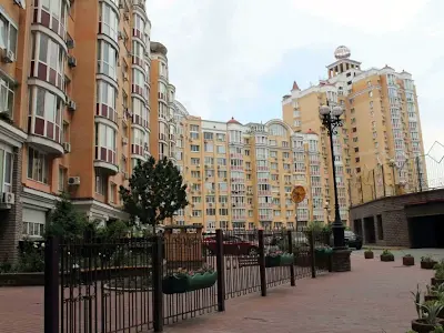 квартира по адресу Владимира Ивасюка просп. (Героїв Сталінграду), 8