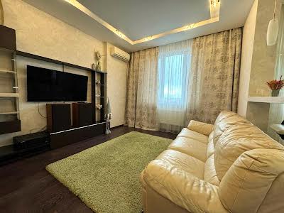 квартира за адресою Науки, 28