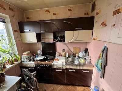 квартира за адресою Озерна вул., 26