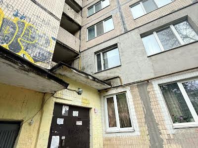 квартира по адресу Академика Булаховского ул., 30-Б