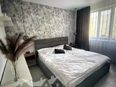 квартира по адресу Боголюбова ул., 27