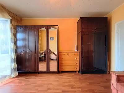 квартира за адресою Володимира Івасюка просп. (Героїв Сталінграду), 61