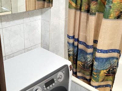 квартира по адресу Натальи Ужвий ул., 7