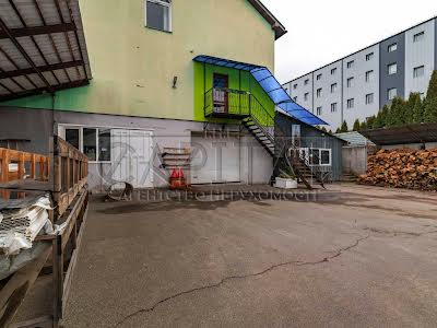 комерційна за адресою Промислова, 10