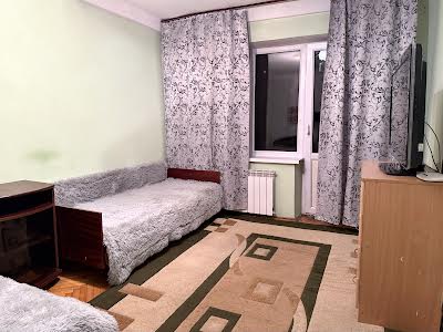 квартира за адресою Ірини Бекешкіної вул. (Генерала Карбишева), 10