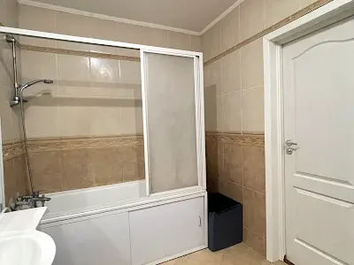 квартира за адресою Раїси Окіпної вул., 8