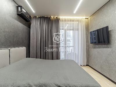 квартира за адресою Салютна вул., 2