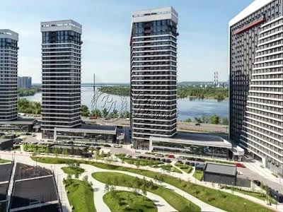 квартира за адресою Причальна вул., 8