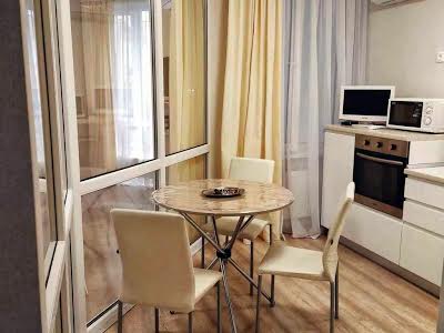 квартира за адресою Дмитрівська вул., 60