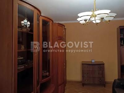 квартира по адресу Евгения Коновальца ул. (Щорса), 15 к3
