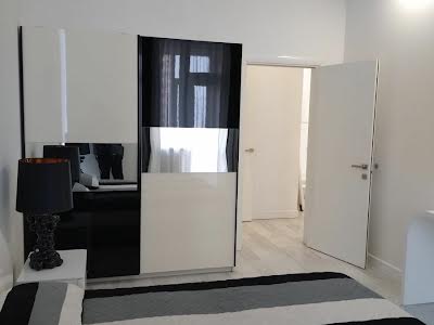 квартира за адресою Лесі Українки бульв., 7-Б