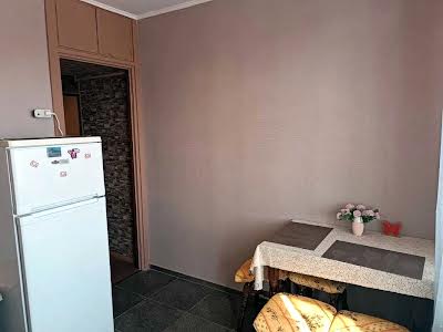 квартира за адресою Андрія Малишка вул., 13