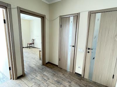 квартира за адресою Регенераторна вул., 4 к14