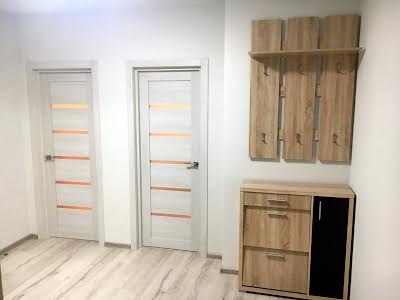 квартира по адресу Драгоманова ул., 2-А