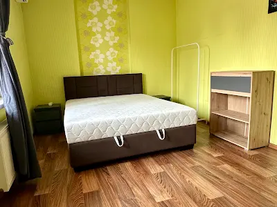 квартира за адресою Миколи Закревського вул., 42-А