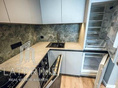 квартира за адресою Родини Крістерів вул., 14