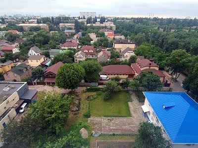 квартира за адресою Салютна вул., 42/46