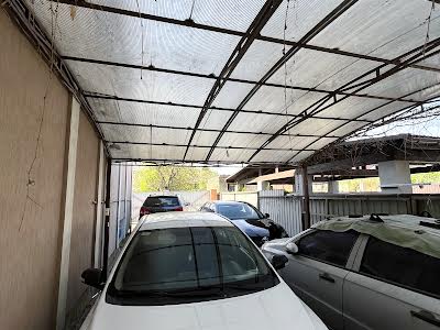 дом по адресу с. Лесники, Тарасовая Нива ул., 1