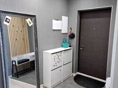 квартира по адресу Гвардейцев-Широнинцев ул., 29а