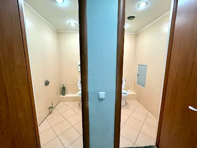 комерційна за адресою Тараса Шевченка бульв., 35