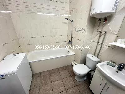 квартира по адресу Семьи Кульженков ул. (Дегтяренко Петра), 31а