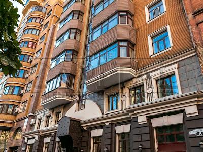 квартира по адресу Кропивницкого ул., 8