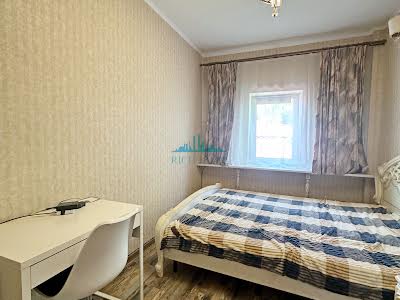 квартира за адресою 53-тя Садова вул., 16